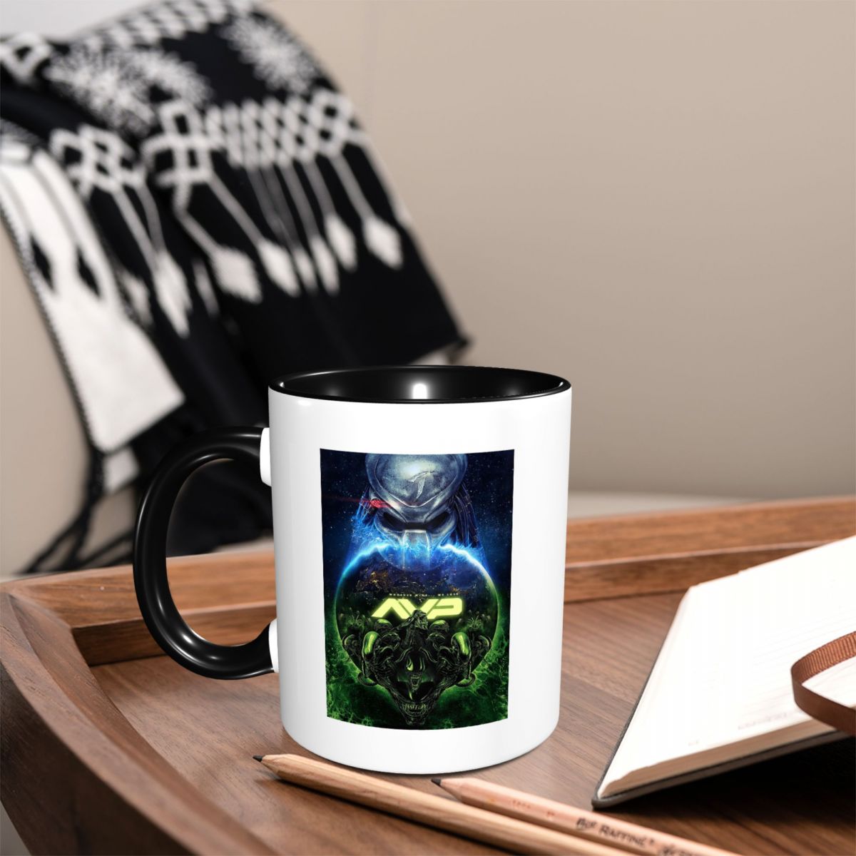 Coffee Vs Tea - Mug en céramique drôle Alien Vs