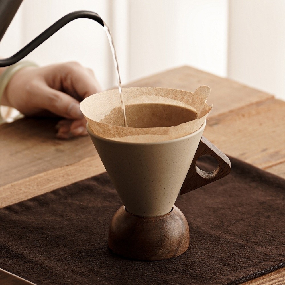 Tasse conique triangulaire en  - Coffee Tea For Me avis et prix